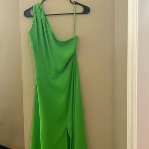 SALE! Brand new with tag Alexia Admor one shoulder green and midi dress size 10